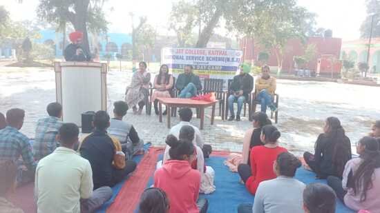 <span class="title-highlight-color">Jat College Kaithal :</span> गांव छौत में लगा NSS शिविर; 50 बच्चों ने लिया भाग,डॉ गुरप्रीत सिंह ने बच्चों को सिखाएं स्वस्थ रहने के गुर