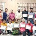 Jat College Kaithal के NSS Volunteers को प्रमाण पत्र किए गए वितरित, डॉ भीम सिंह ने सभी को दी बधाई