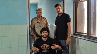 गुरुग्राम में 5 हजार के इनामी बदमाश का एनकाउंटर, पुलिस की जवाबी कार्रवाई में पैर में लगी गोली